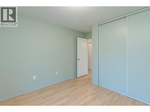111 Harbourfront Drive Nw Unit# 14, Salmon Arm, BC - Indoor Photo Showing Other Room