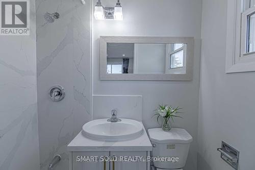 146 Placentia Boulevard, Toronto, ON - Indoor Photo Showing Bathroom