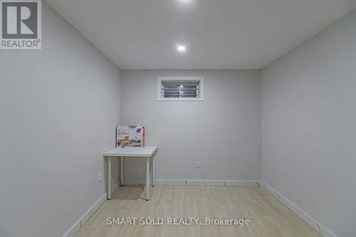 146 Placentia Boulevard, Toronto, ON - Indoor Photo Showing Other Room
