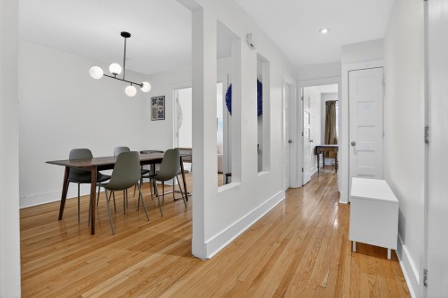 Vue d'ensemble - 2-7487 Av. Bloomfield, Montréal (Villeray/Saint-Michel/Parc-Extension), QC - Indoor Photo Showing Other Room