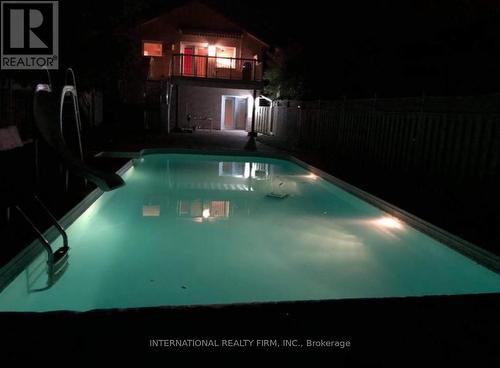 276 Sheridan Court, Newmarket, ON - Indoor Photo Showing Other Room With In Ground Pool