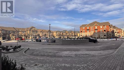 617 - 412 Silver Maple Road, Oakville, ON - Indoor