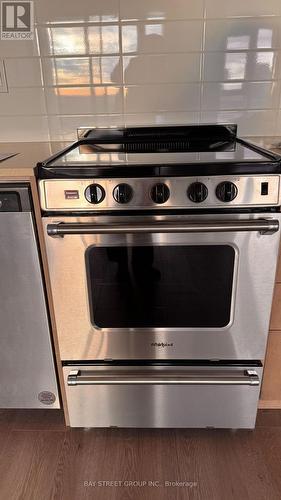 617 - 412 Silver Maple Road, Oakville, ON - Indoor Photo Showing Dining Room