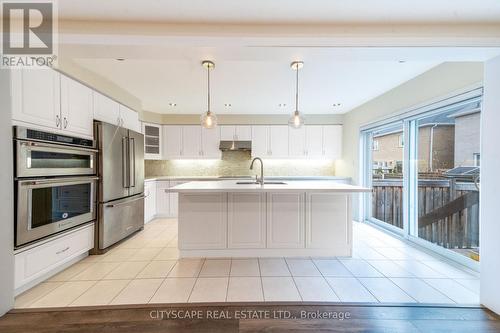 296 Jean Landing, Milton, ON - Indoor Photo Showing Kitchen With Stainless Steel Kitchen With Upgraded Kitchen