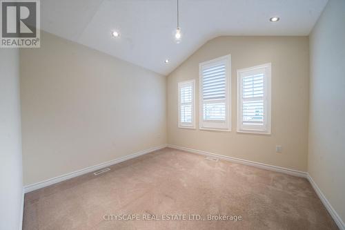 296 Jean Landing, Milton, ON - Indoor Photo Showing Other Room