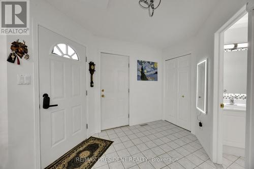 18 - 10 Chalkstone Drive, London South, ON - Indoor Photo Showing Other Room