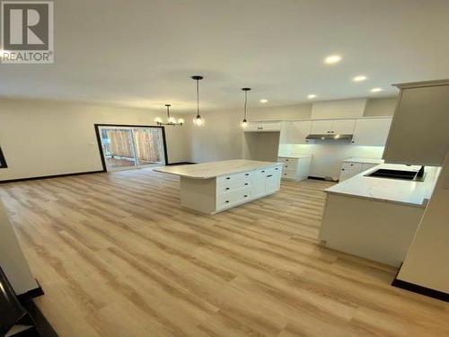 255 East Balfour St, Sault Ste. Marie, ON - Indoor