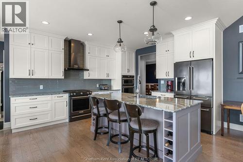 5482 Talbot Trail, Merlin, ON - Indoor Photo Showing Kitchen With Upgraded Kitchen