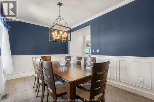 5482 Talbot Trail, Merlin, ON - Indoor Photo Showing Dining Room