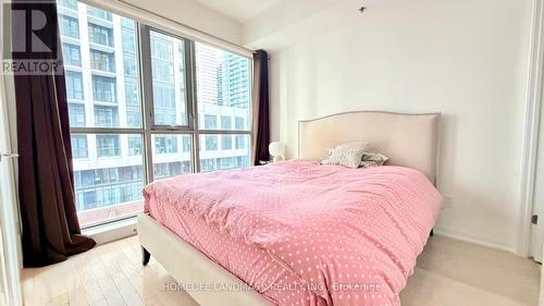 1109 - 375 King Street W, Toronto, ON - Indoor Photo Showing Bedroom