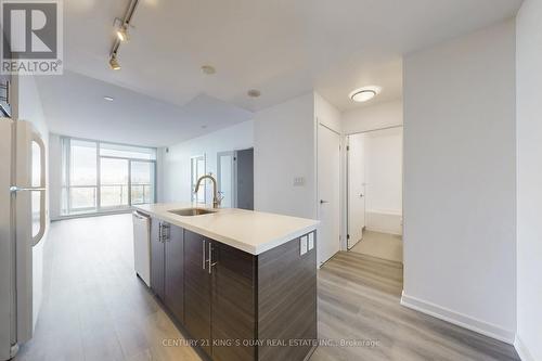 707 - 70 Forest Manor Road, Toronto, ON - Indoor Photo Showing Kitchen