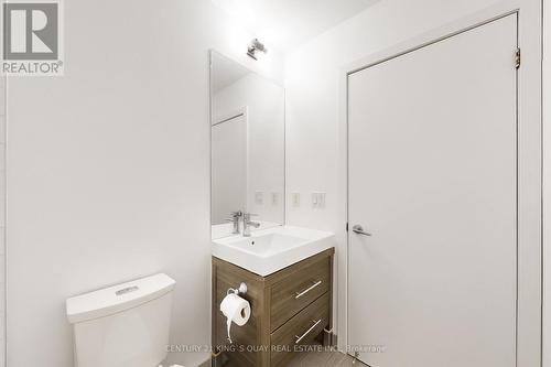 707 - 70 Forest Manor Road, Toronto, ON - Indoor Photo Showing Bathroom