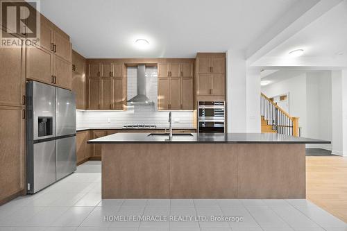 33 Spiritwood Way, Brampton, ON - Indoor Photo Showing Kitchen