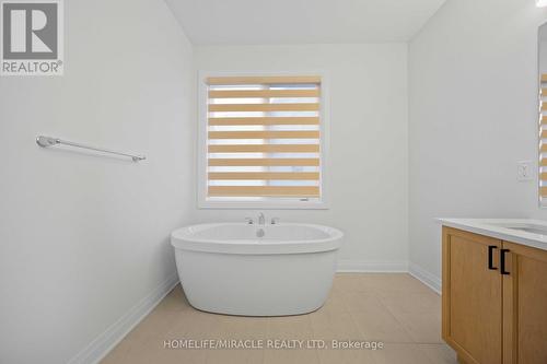 33 Spiritwood Way, Brampton, ON - Indoor Photo Showing Bathroom