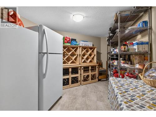 Storage room in basement - 1774 Highland Drive N, Kelowna, BC - Indoor