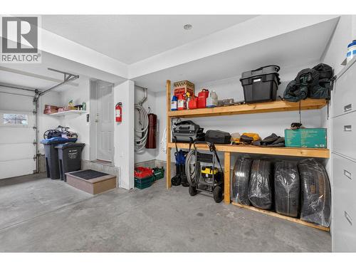 1774 Highland Drive N, Kelowna, BC - Indoor Photo Showing Garage