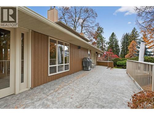 1774 Highland Drive N, Kelowna, BC - Outdoor With Exterior