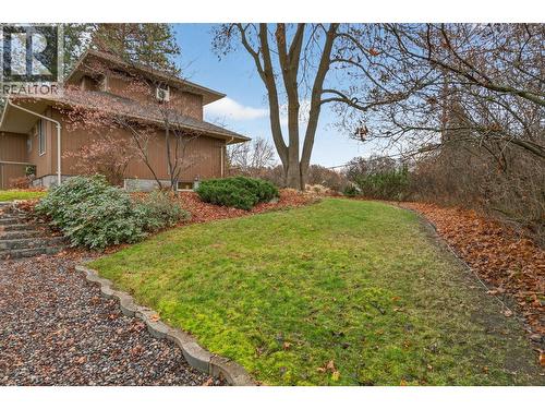 1774 Highland Drive N, Kelowna, BC - Outdoor