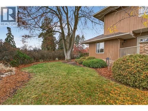 1774 Highland Drive N, Kelowna, BC - Outdoor