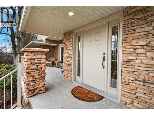 1774 Highland Drive N, Kelowna, BC - Outdoor With Deck Patio Veranda With Exterior