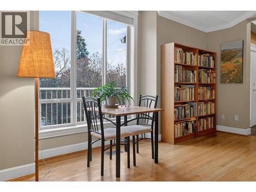 1774 Highland Drive N, Kelowna, BC - Indoor