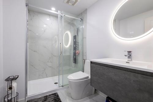 Salle de bains - 3250 Rue Du Riesling, Sainte-Marthe-Sur-Le-Lac, QC - Indoor Photo Showing Bathroom