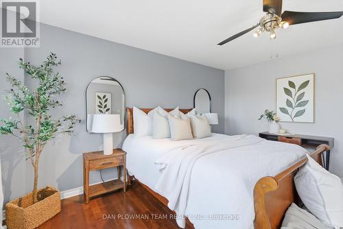 312 Sheffield Court, Oshawa, ON - Indoor Photo Showing Bedroom