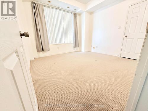 5 - 3015 Destination Drive, Mississauga, ON - Indoor Photo Showing Other Room