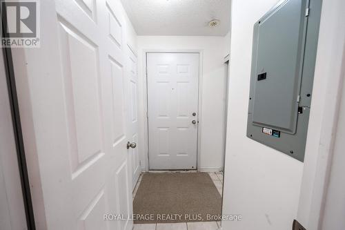 5 - 3015 Destination Drive, Mississauga, ON - Indoor Photo Showing Other Room