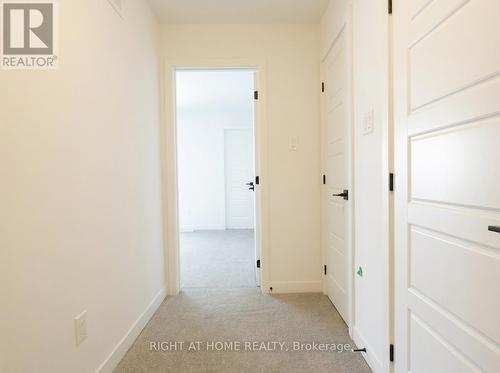 425 Mortar Terrace, Ottawa, ON - Indoor Photo Showing Other Room