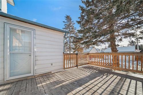660 Machray Avenue, Winnipeg, MB - Outdoor With Deck Patio Veranda With Exterior