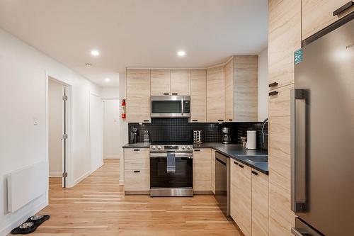 Cuisine - 876Z Rue Principale, Saint-Sauveur, QC - Indoor Photo Showing Kitchen