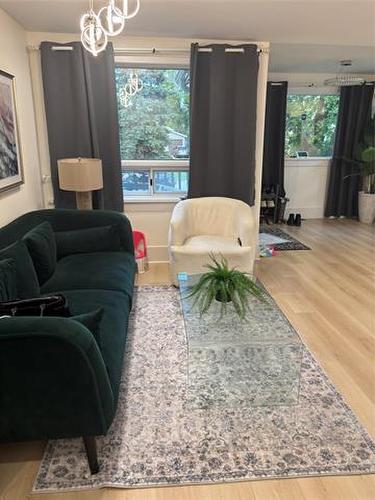 16 St Louis Rd, Winnipeg, MB 