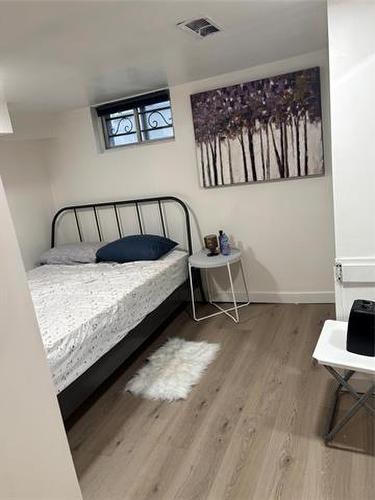 16 St Louis Rd, Winnipeg, MB 