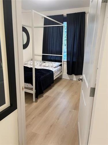 16 St Louis Rd, Winnipeg, MB 