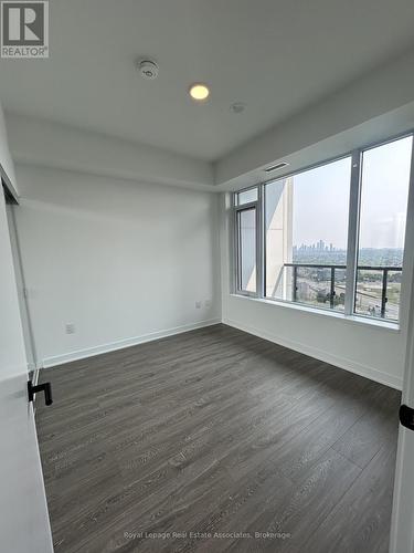 1801 - 2495 Eglinton Avenue, Mississauga, ON - Indoor Photo Showing Other Room