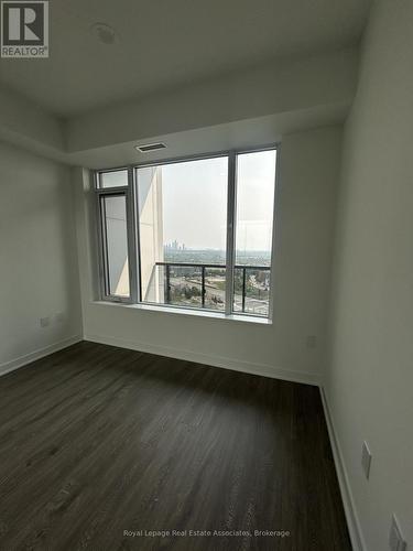 1801 - 2495 Eglinton Avenue, Mississauga, ON - Indoor Photo Showing Other Room
