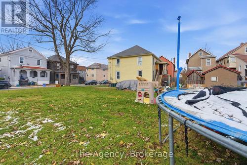 11 Patsy Avenue, Welland (Lincoln/Crowland), ON - Outdoor