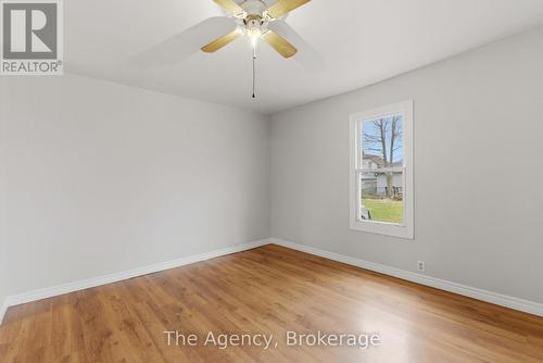 11 Patsy Avenue, Welland (Lincoln/Crowland), ON - Indoor Photo Showing Other Room