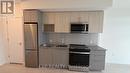 #616 - 500 Plains Road E, Burlington, ON  - Indoor Photo Showing Kitchen 