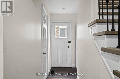 16 Wimbledon Court, Brampton, ON - Indoor Photo Showing Other Room