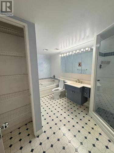 301 - 1055 Bay Street, Toronto, ON - Indoor