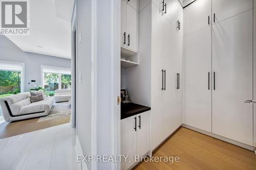 150 Wolfdale Avenue, Oakville, ON - Indoor Photo Showing Other Room