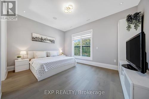 150 Wolfdale Avenue, Oakville, ON - Indoor Photo Showing Bedroom