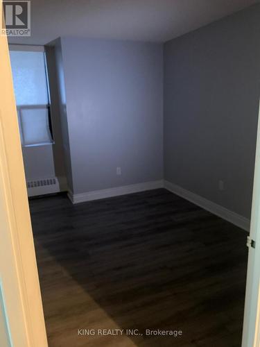 812 - 25 Sunrise Avenue, Toronto, ON - Indoor Photo Showing Other Room