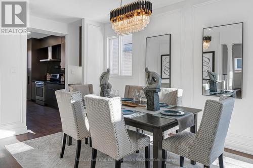 681 Bristol Road W, Mississauga, ON - Indoor Photo Showing Dining Room