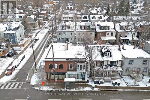 819 Pape Avenue, Toronto, ON 