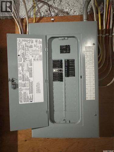 304 5Th Avenue E, Biggar, SK - Indoor