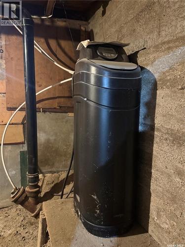 304 5Th Avenue E, Biggar, SK - Indoor Photo Showing Basement