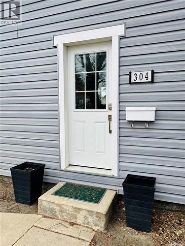 304 5Th Avenue E, Biggar, SK - Outdoor With Exterior